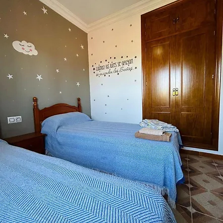 Holiday home Piscina Privada Cerca Del Mar Solo Familia *